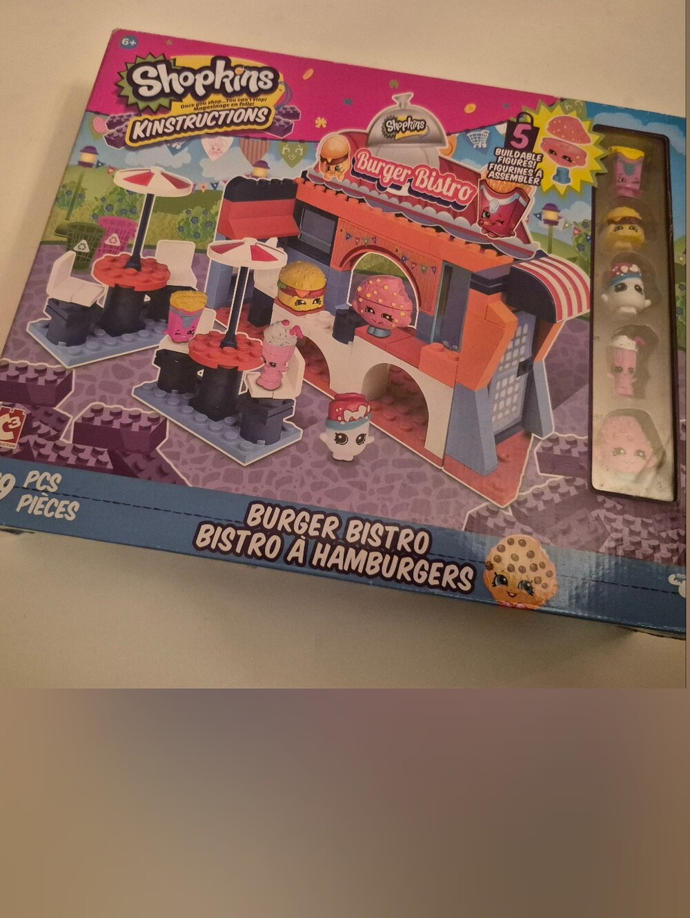 Shopkins Burger Bistro Playset -159 Pieces 5 Shopkins Figures NEW sealed